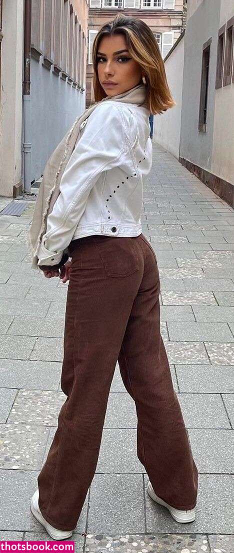 Emmy Tifrit Photo #34