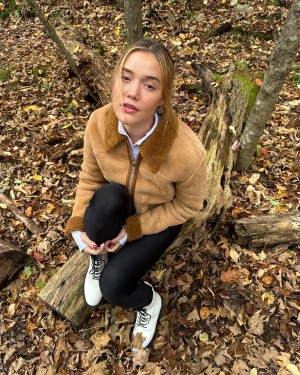 Olivia Ponton Photo #3