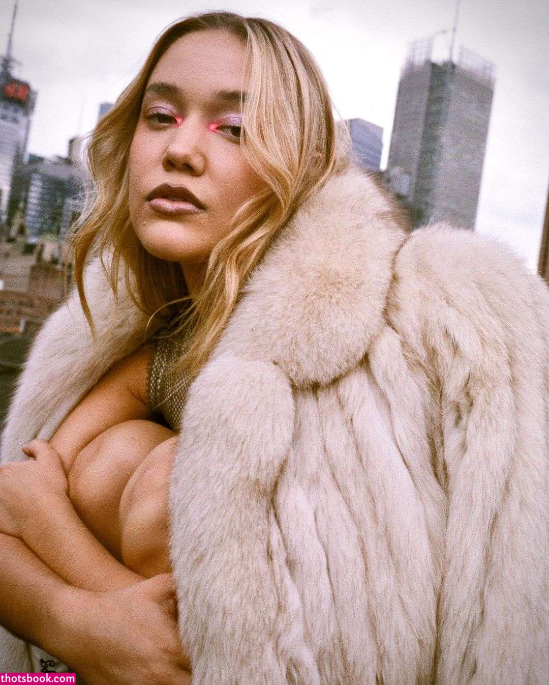 Olivia Ponton Photo #78