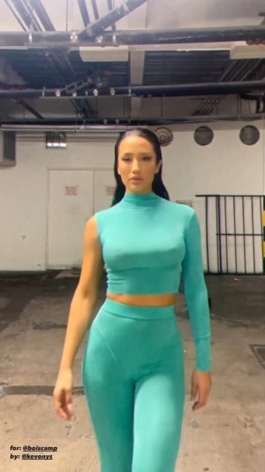 Alicia Arrietta Video #25