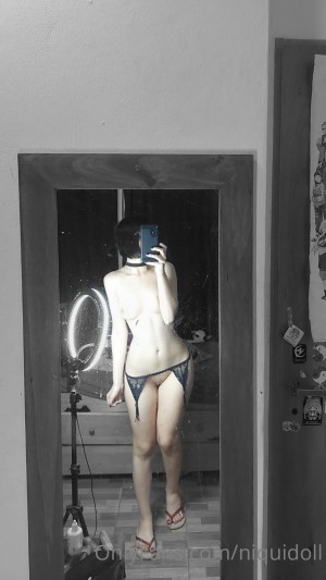 niquidoll Photo #9