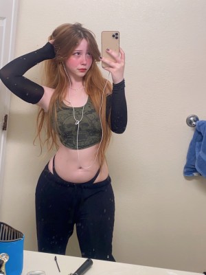 Diovana Konigsreuter Photo #334