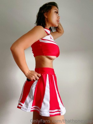 Thathoneydip Photo #169