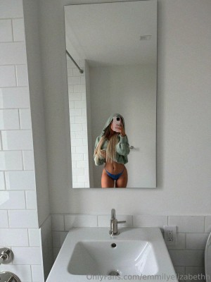 Emily Elizabeth Photo #88