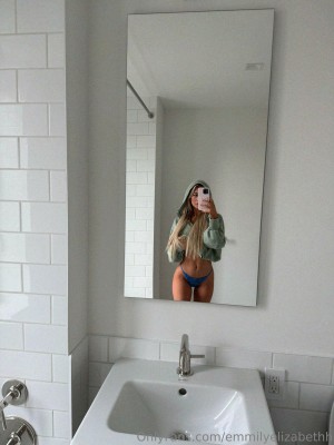 Emily Elizabeth Photo #103