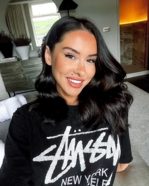 Lacey Montgomery Photo #136