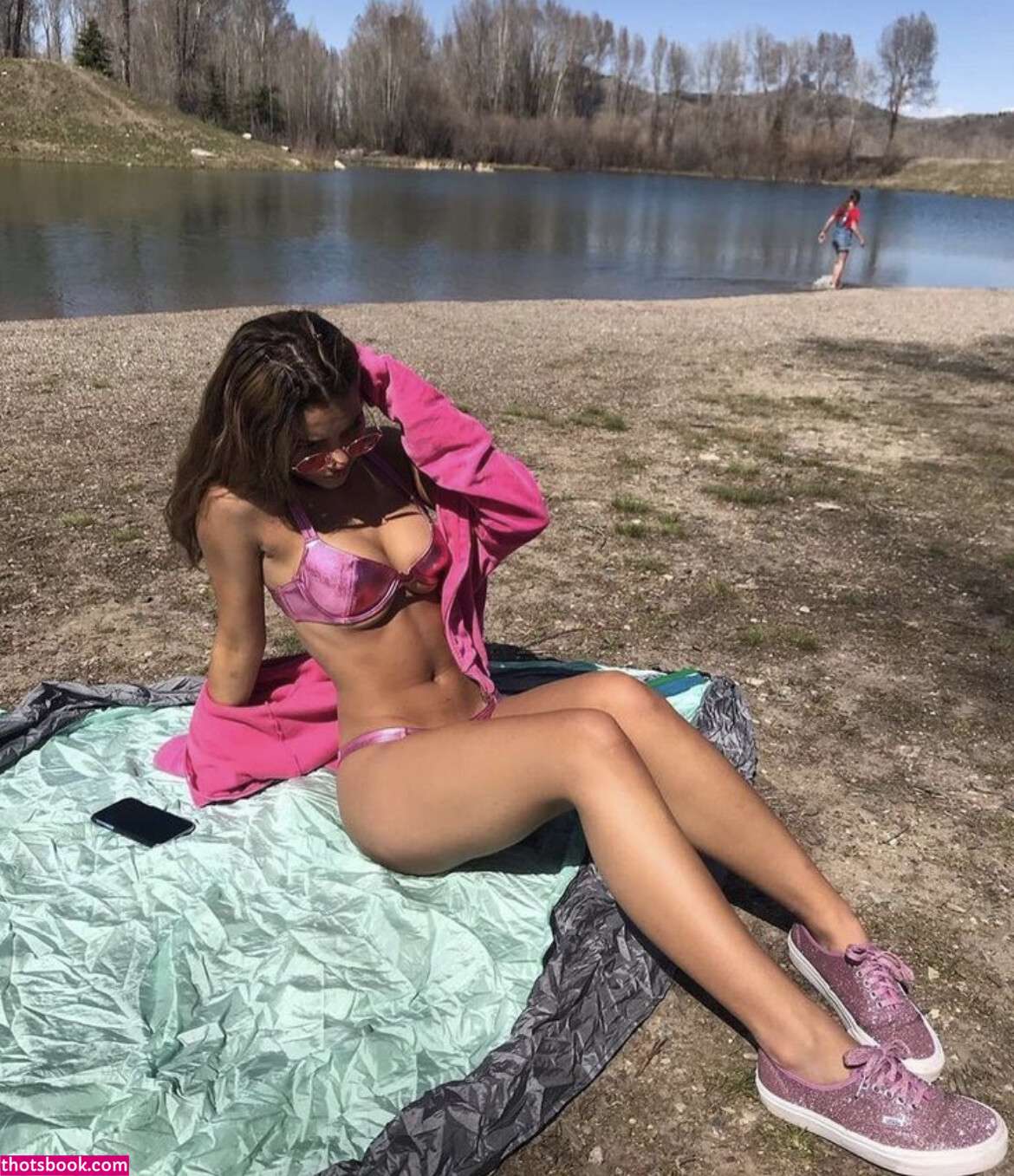 Tina Tonkin Photo #22