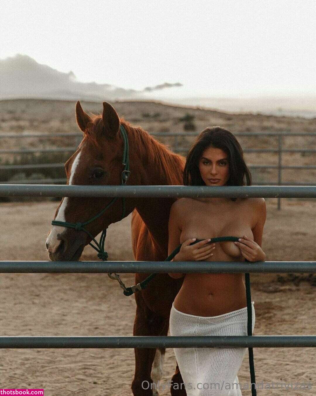 Amanda Trivizas Photo #85