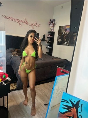 urfavangell Photo #5