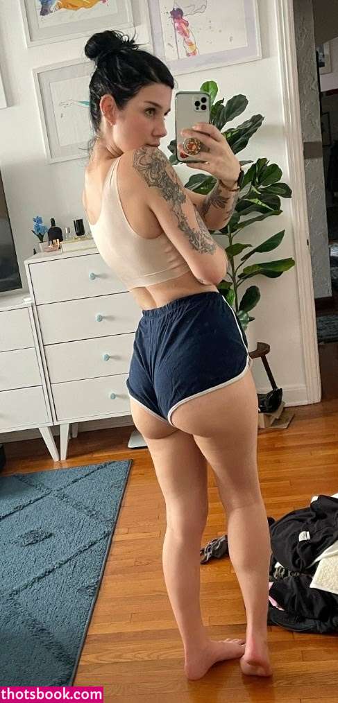 Arryn Zech Photo #173