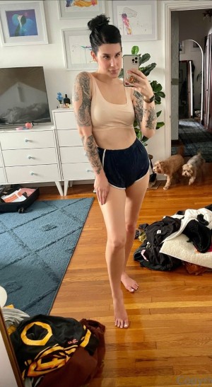 Arryn Zech Photo #172