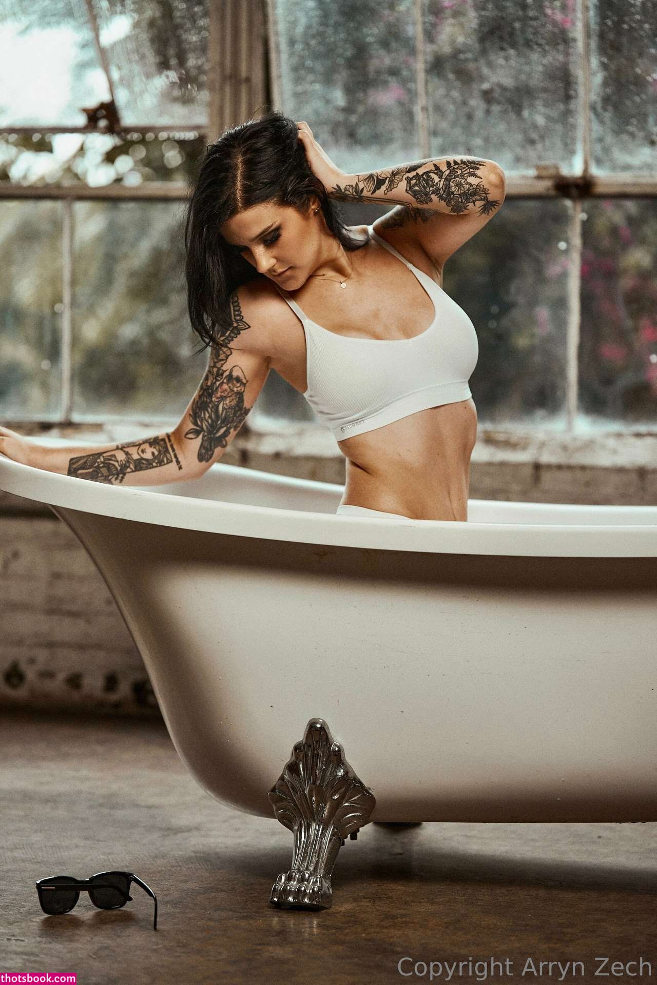 Arryn Zech Photo #176