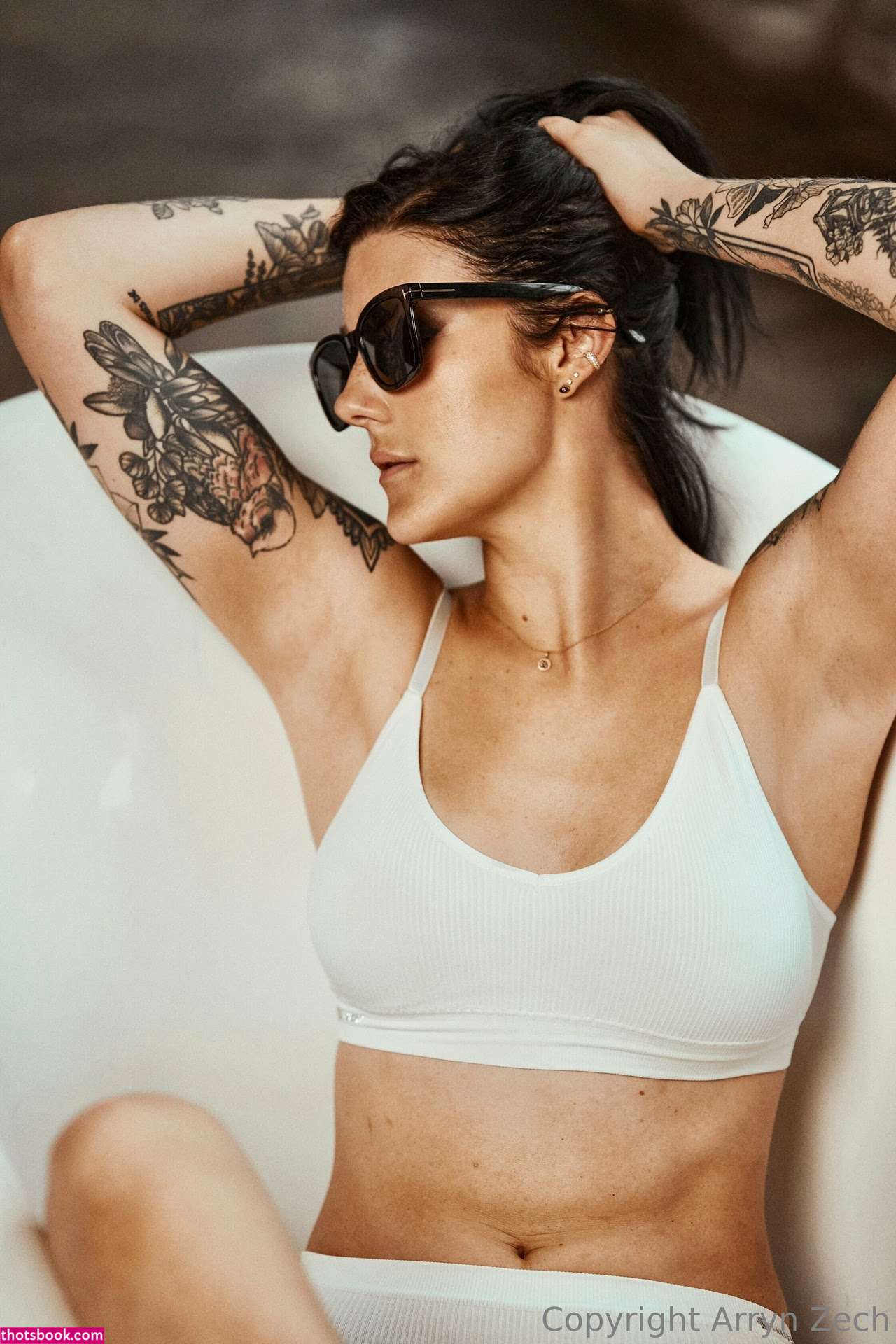 Arryn Zech Photo #194