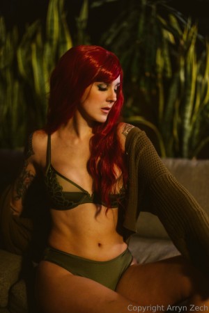 Arryn Zech Photo #295