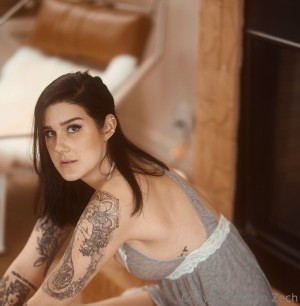 Arryn Zech Photo #318