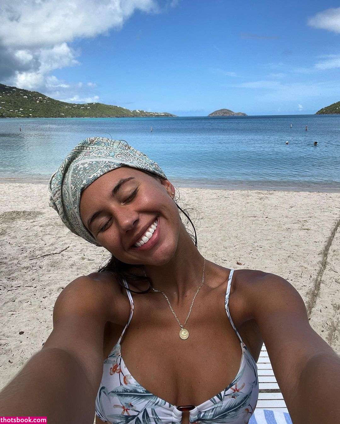 Brit Manuela Photo #29