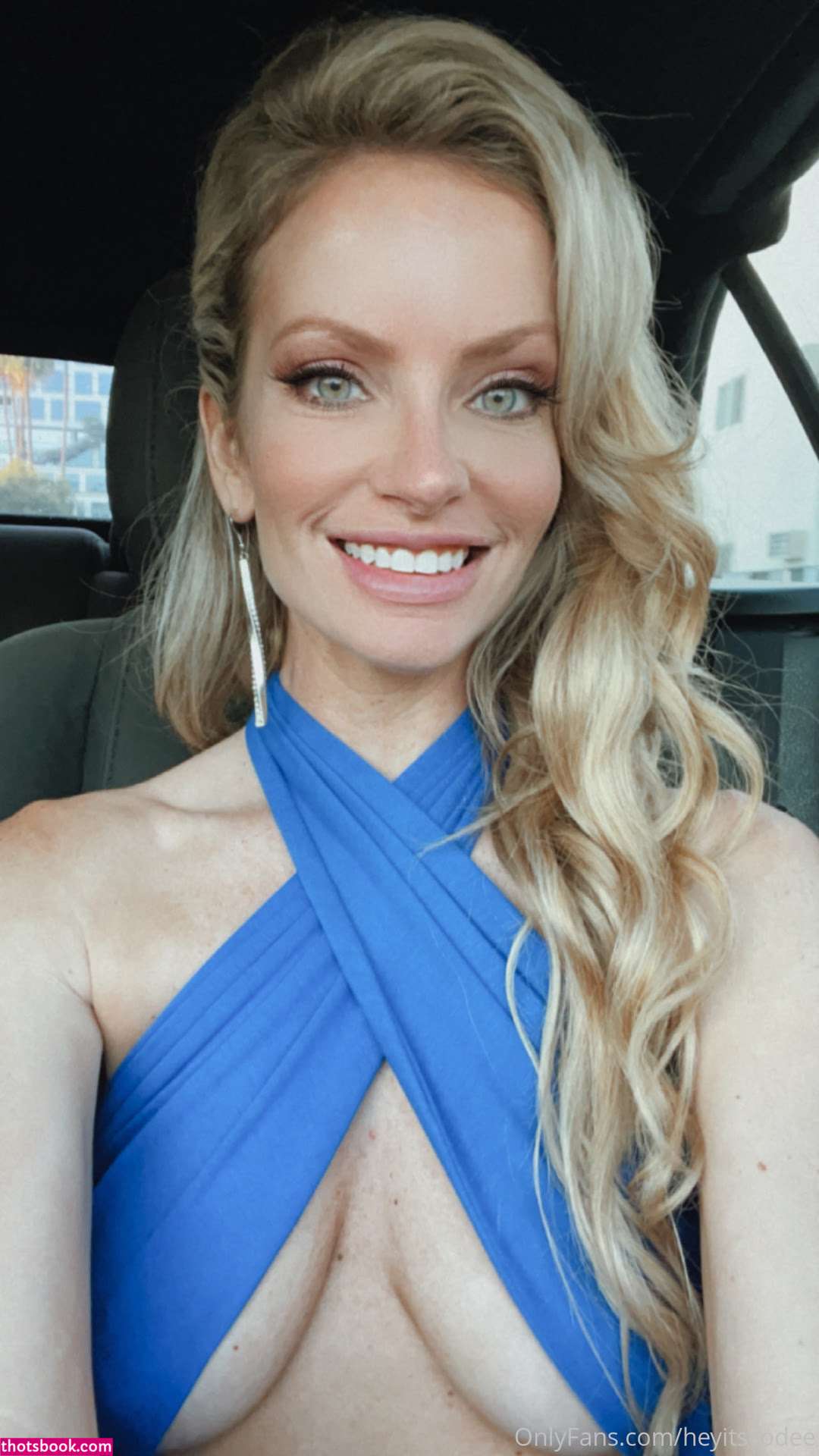 Heyitscodee Photo #68