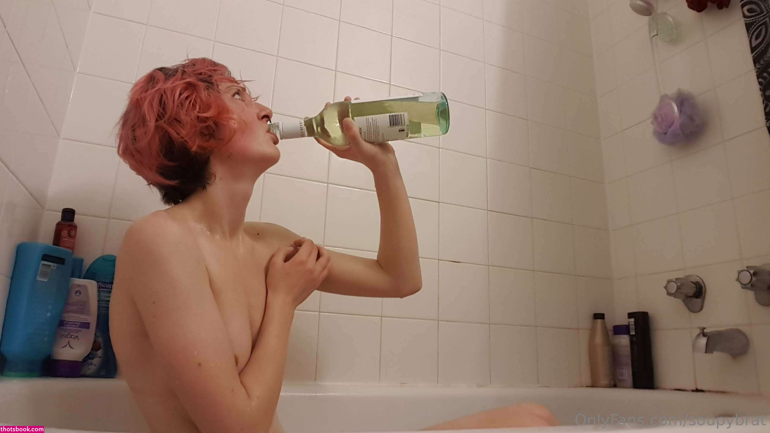 Emmanooodle Photo #24