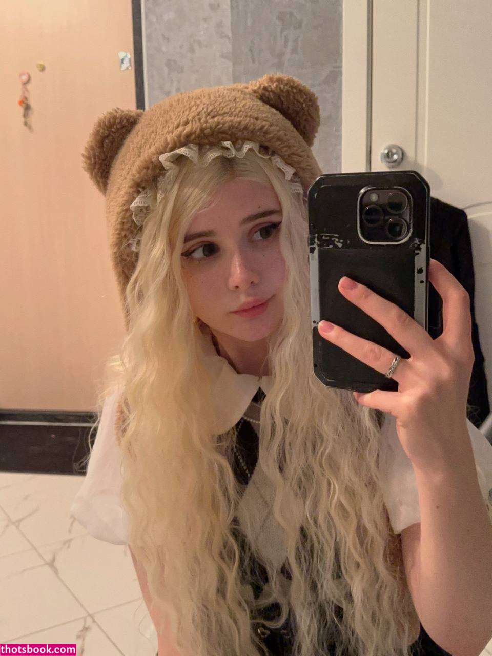 frauleinmilk Photo #172