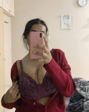 Desi Aurora Photo #8