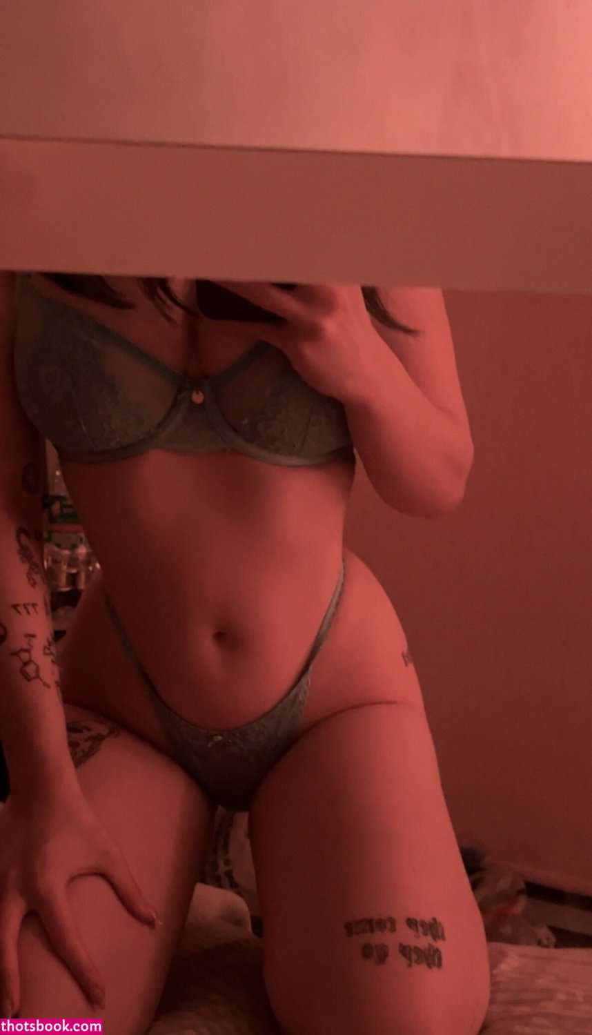 Eleri Evans Photo #30