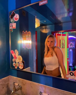 Gabriella Davies Photo #60