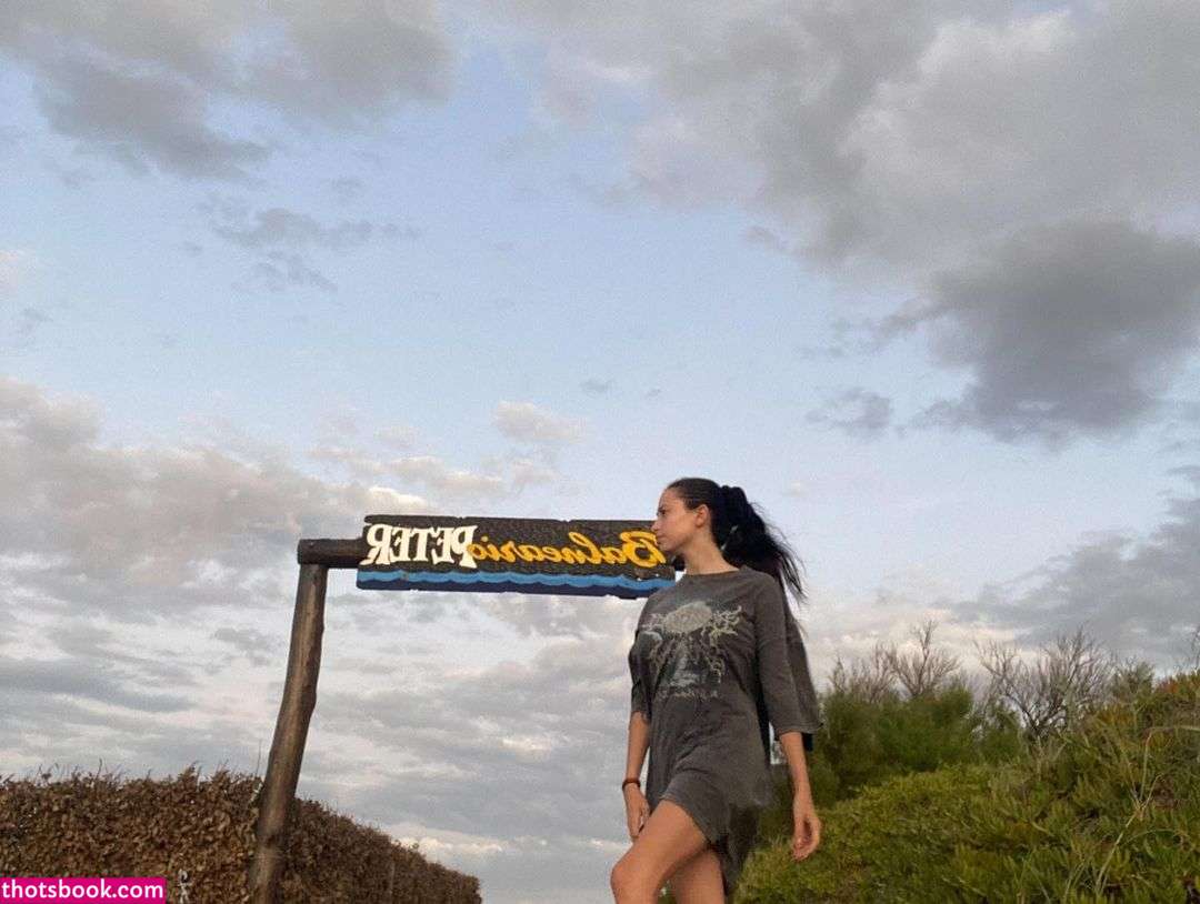 Milagros Seghi Photo #26