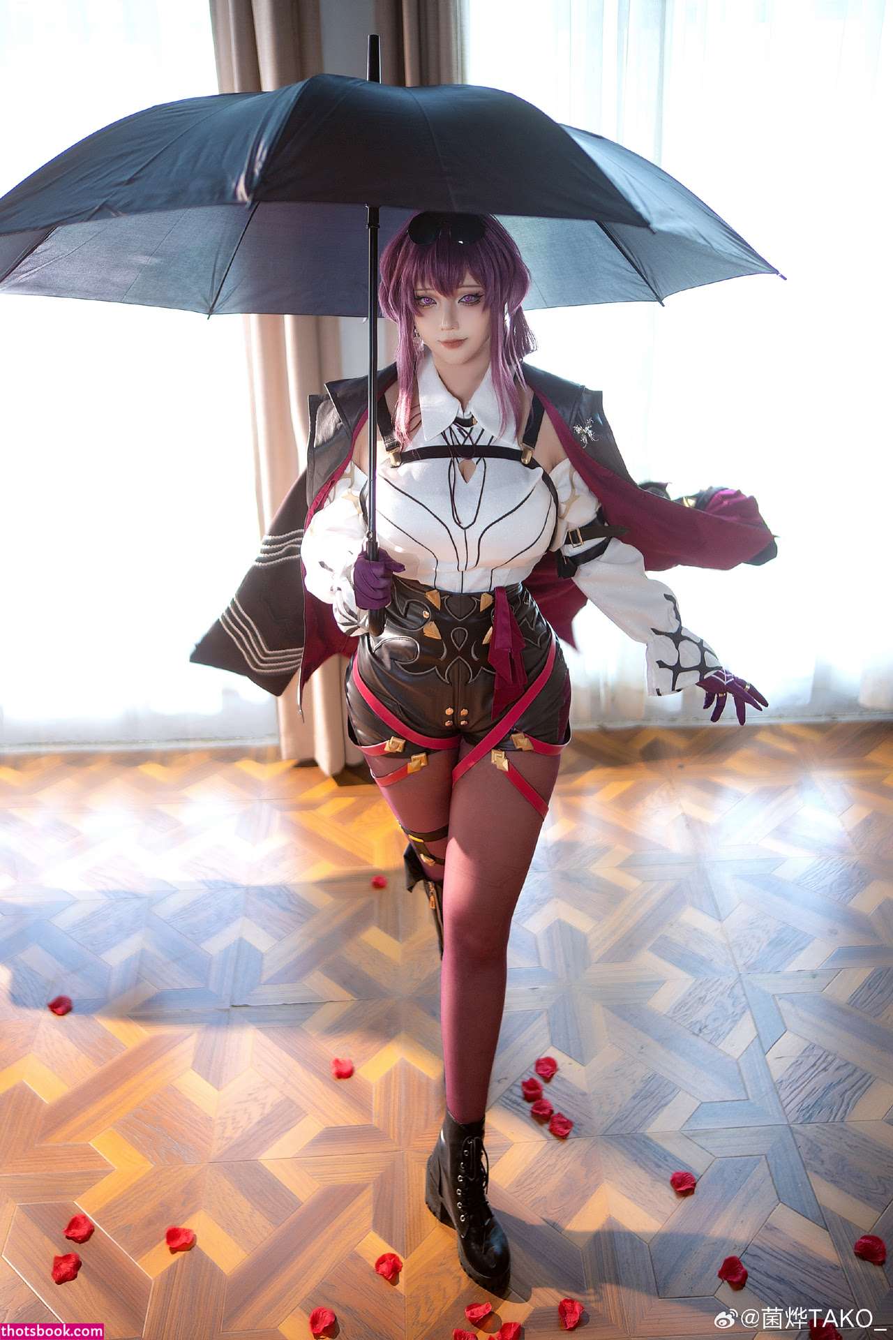 Takomayuyi Photo #29