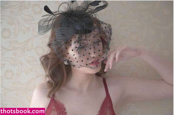 louisebordeaux Photo #22