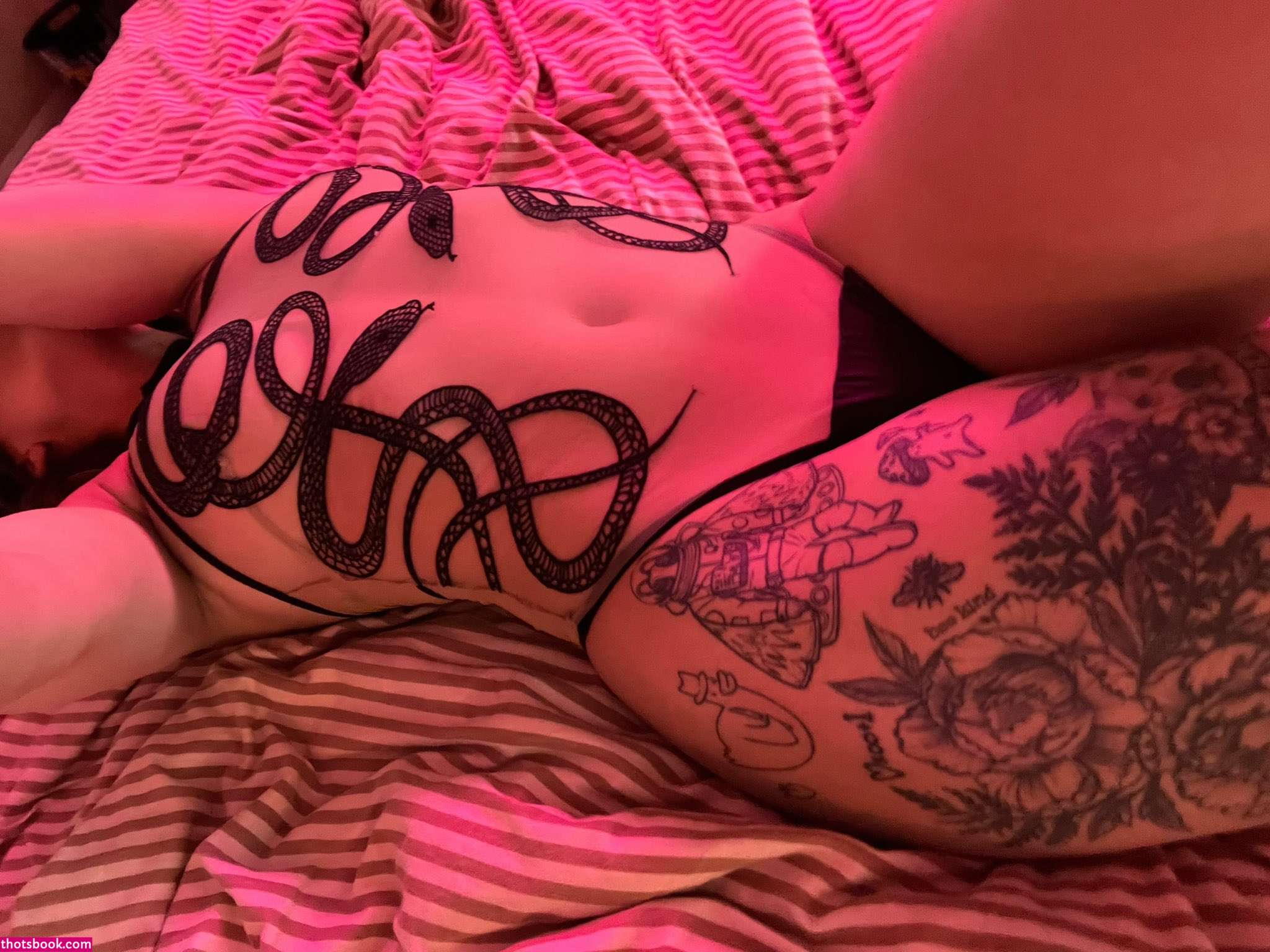 Lov3Ly Laur3N Photo #26