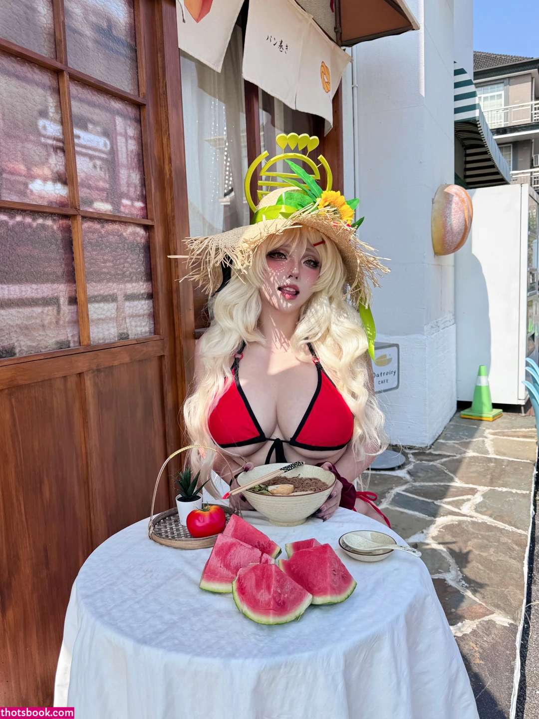 Takomayuyi Photo #76