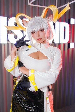 Takomayuyi Photo #88