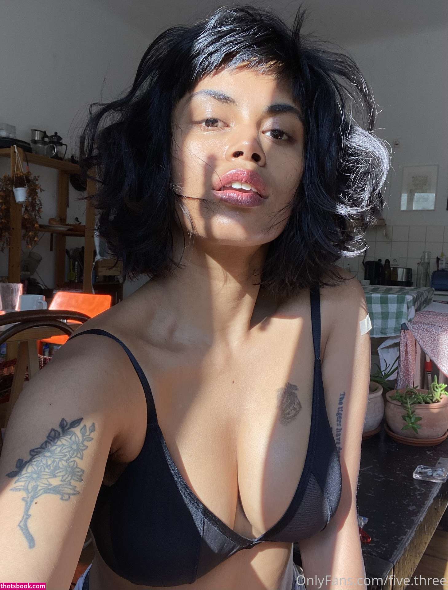 Riya Hamid Photo #10