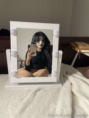 Little Lia Photo #34