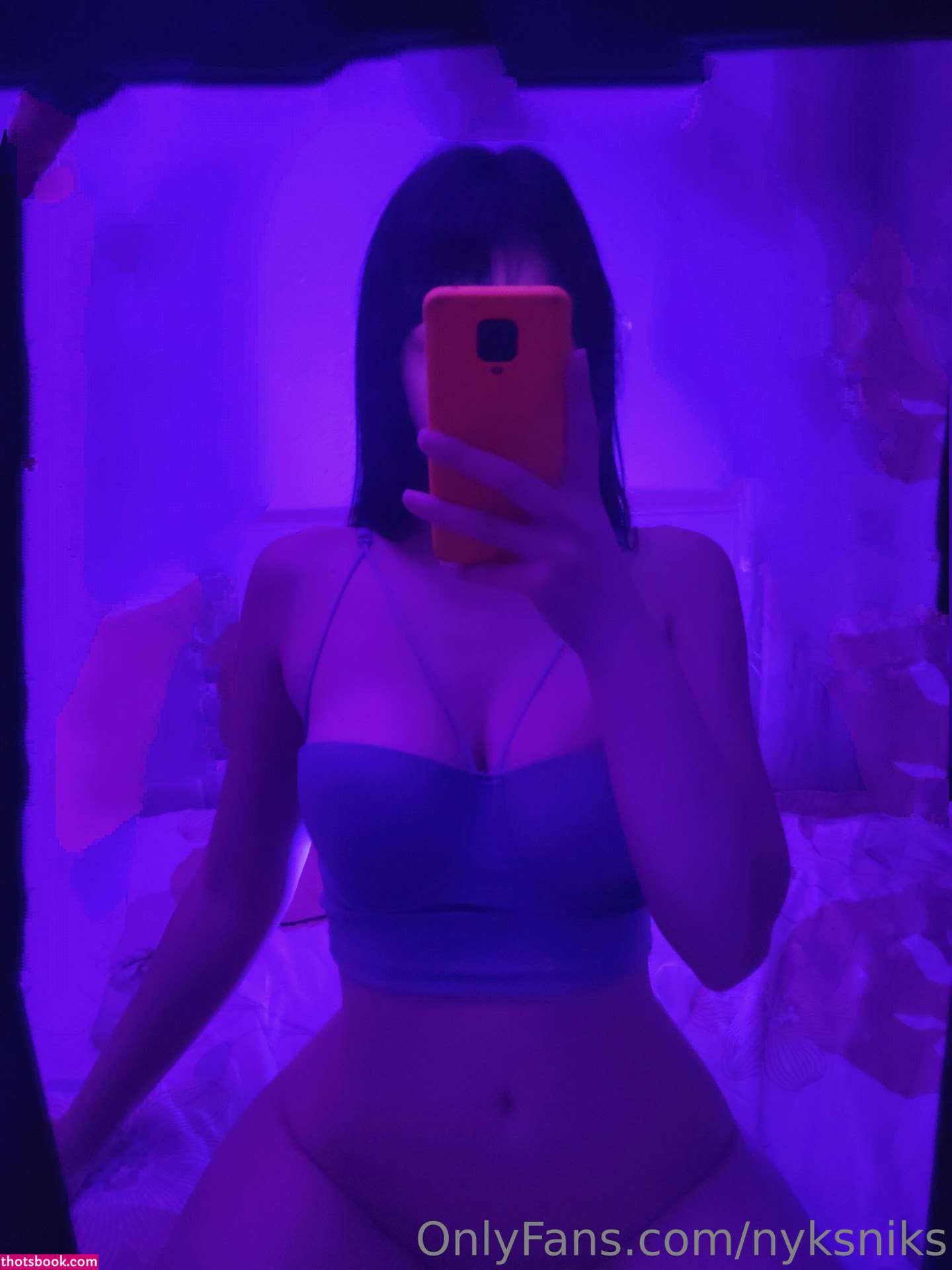 Nyks Niks Photo #124