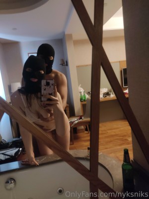 Nyks Niks Photo #123
