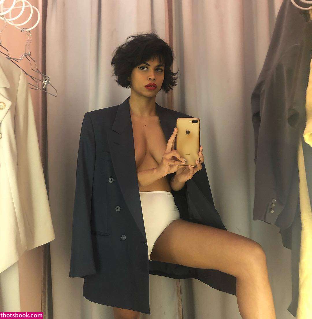 Riya Hamid Photo #57