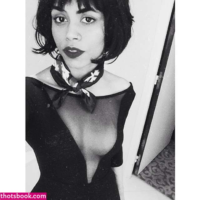 Riya Hamid Photo #78