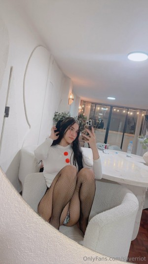 Silverriot Photo #47