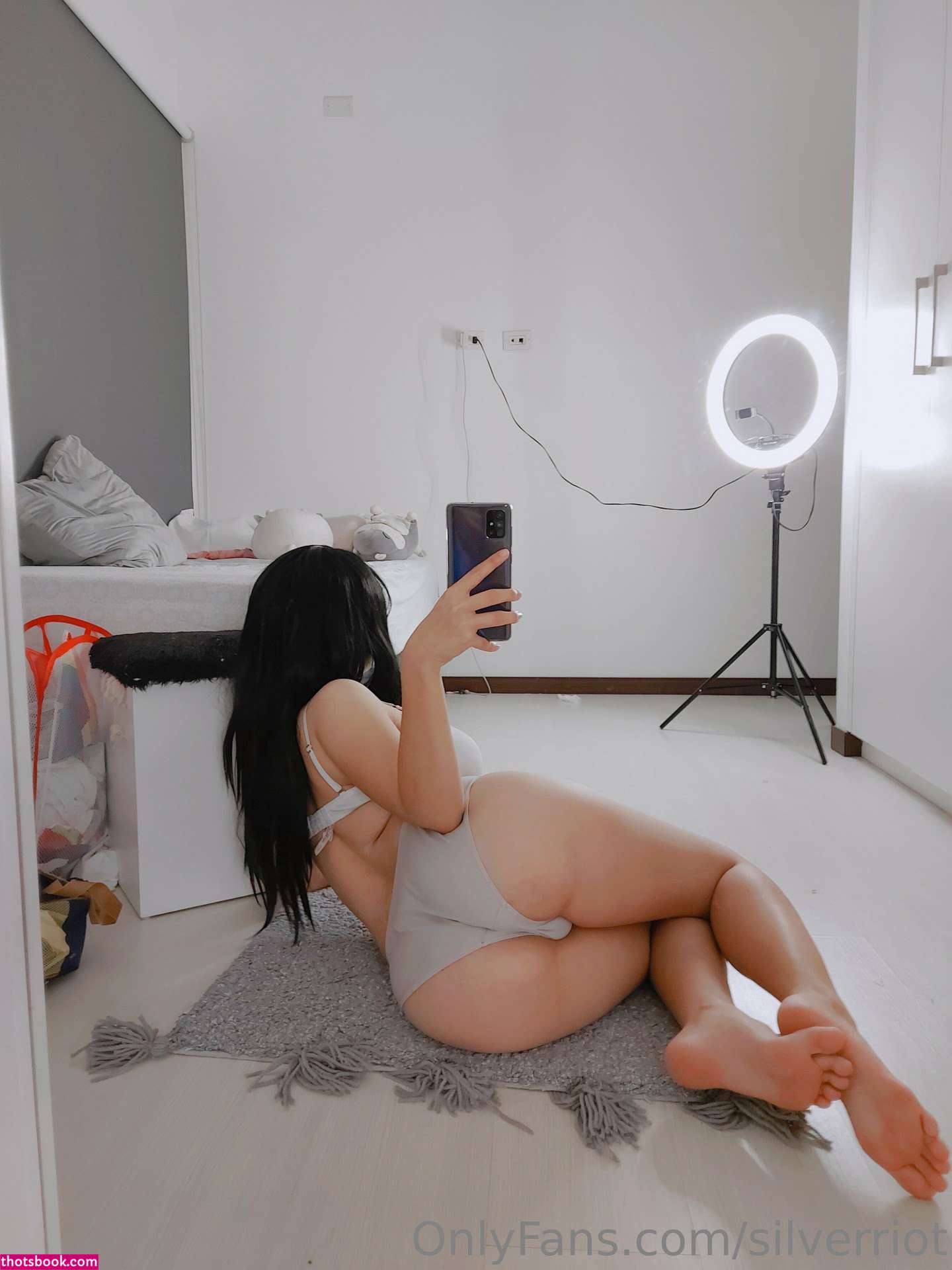 Silverriot Photo #112