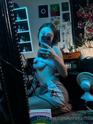 kittiekattt69 Photo #53