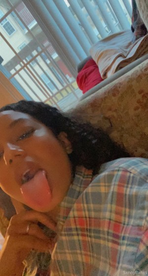 sxnnybxnks Photo #41