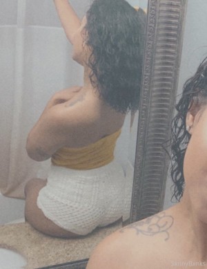 sxnnybxnks Photo #94