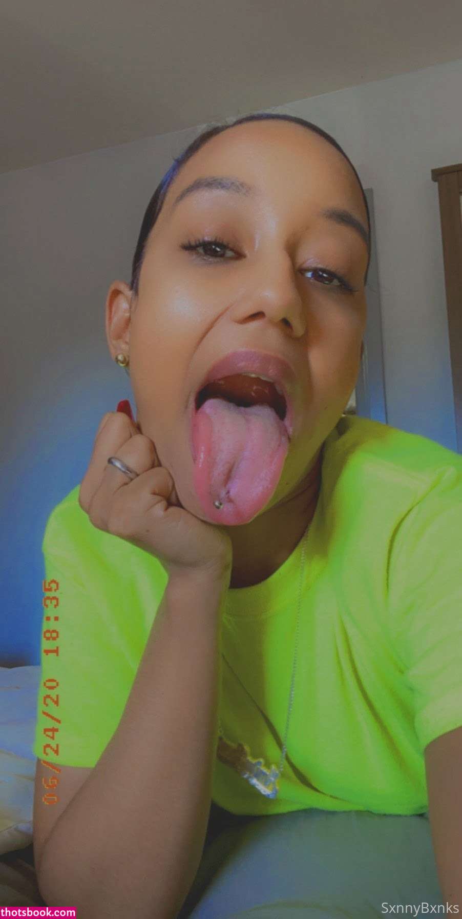 sxnnybxnks Photo #127