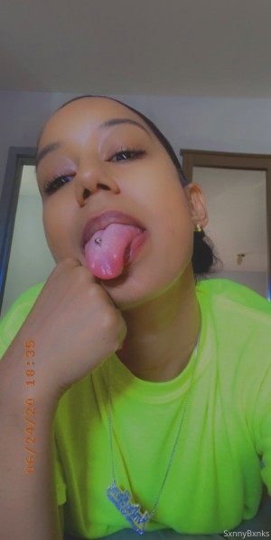 sxnnybxnks Photo #122