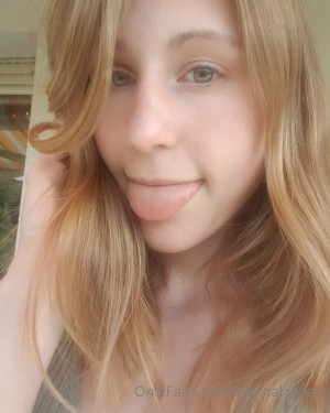 Hannah Klein Photo #2