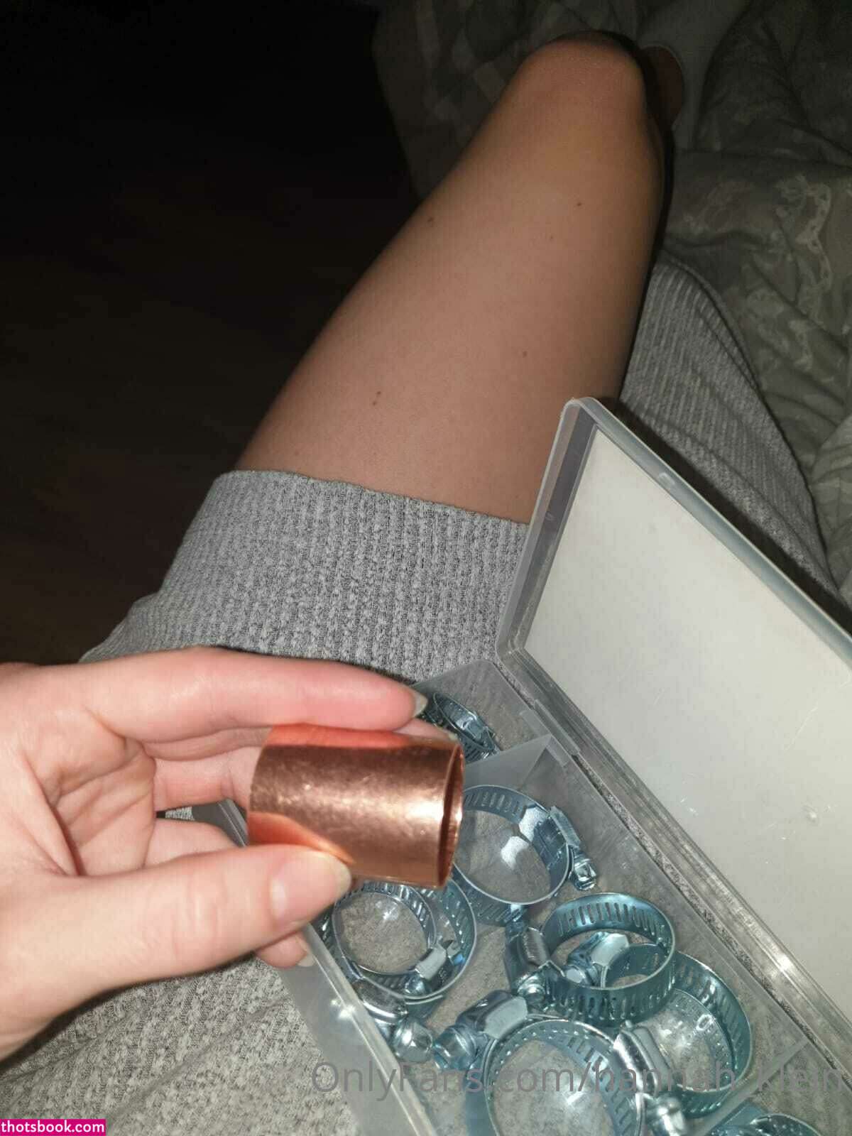 Hannah Klein Photo #5