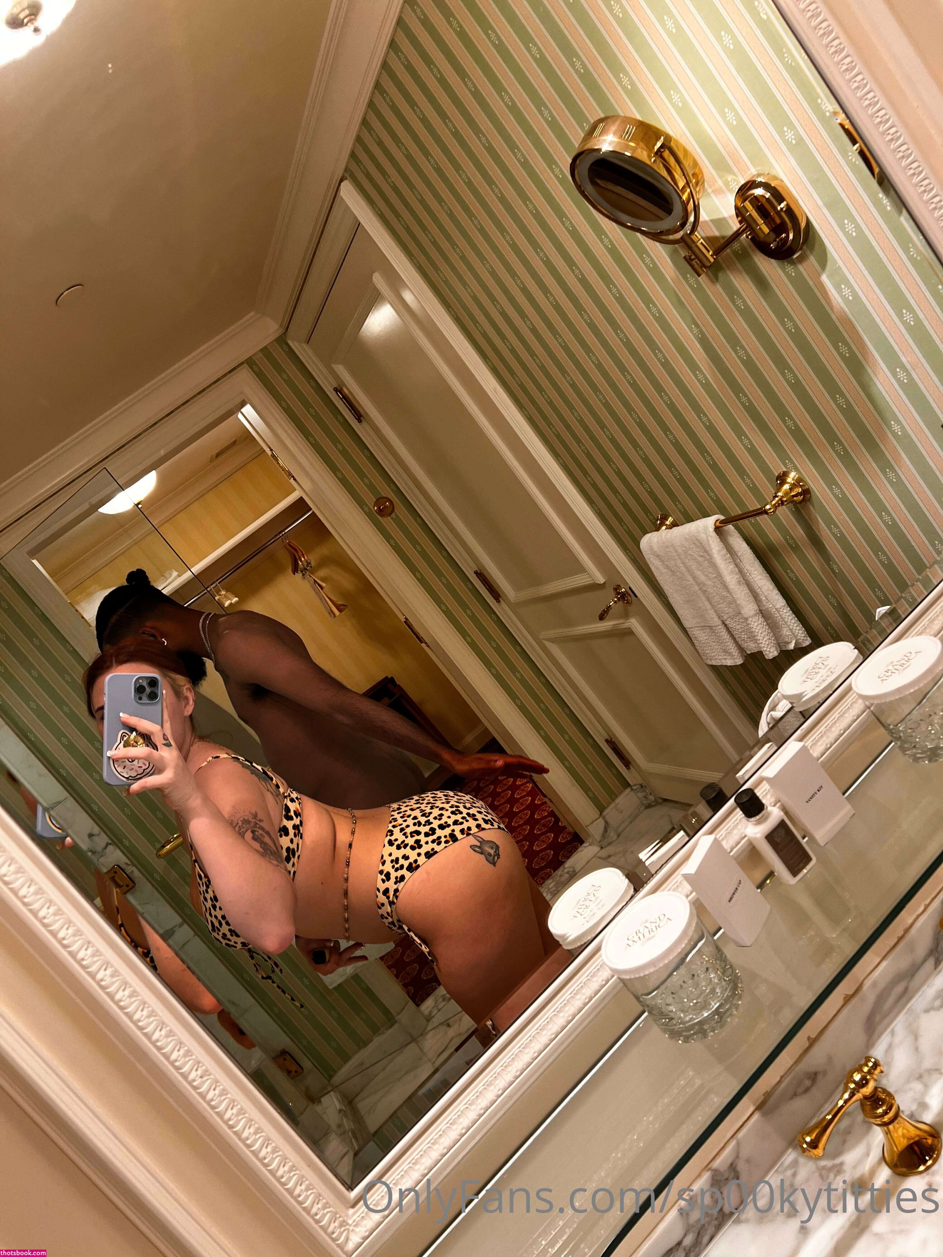 Sp00kytitties Photo #58