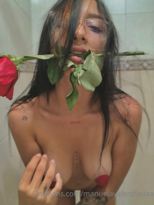 Manuela Valenzuelaaa Photo #120