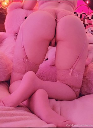 Freya Amari Photo #14